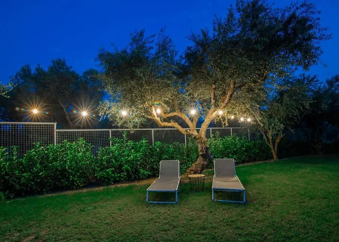 Antonia - Luxurious Serenity With Private Pool, By Zantewize