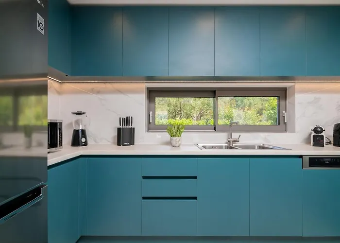 וילה Antonia - Luxurious Serenity With Private Pool, By Zantewize