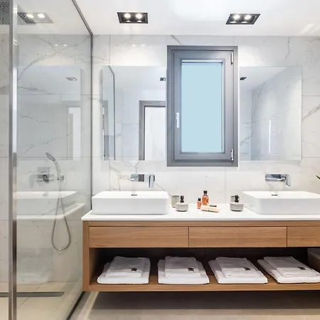 Antonia - Luxurious Serenity With Private Pool, By Zantewize ヴィラ *