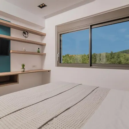 ヴィラ Antonia - Luxurious Serenity With Private Pool, By Zantewize