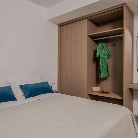 Вилла Antonia - Luxurious Serenity With Private Pool, By Zantewize *