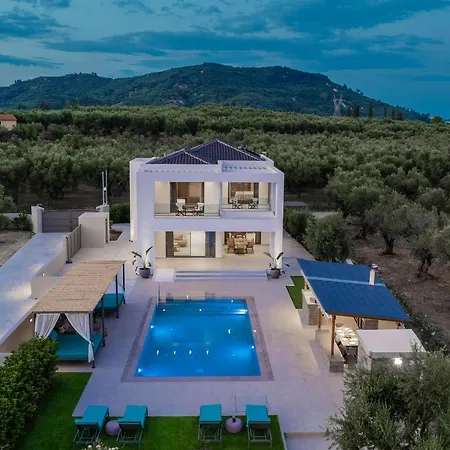 Вилла Antonia - Luxurious Serenity With Private Pool, By Zantewize Kalipadhon